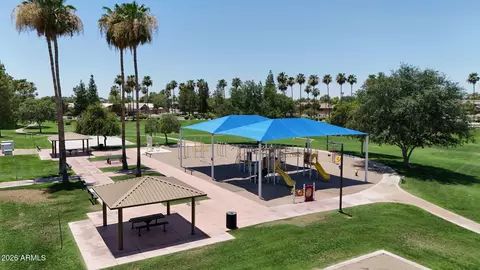 View/Area - 1751 S Oak St, Gilbert, AZ 85233 photo 5 of 9