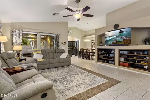 1426 N 90th Pl, Mesa, AZ 85207 photo 4
