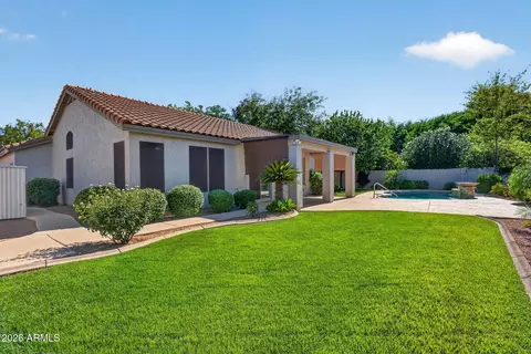 Exterior - 244 E Horseshoe Ave, Gilbert, AZ 85296 photo 3 of 5