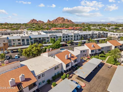 2938 N 61st Pl #212, Scottsdale, AZ 85251