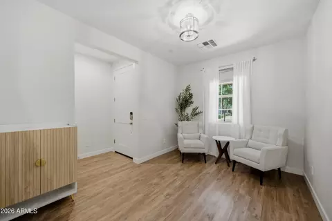Entry Way - 1673 E Dogwood Ln, Gilbert, AZ 85295 photo 1 of 3
