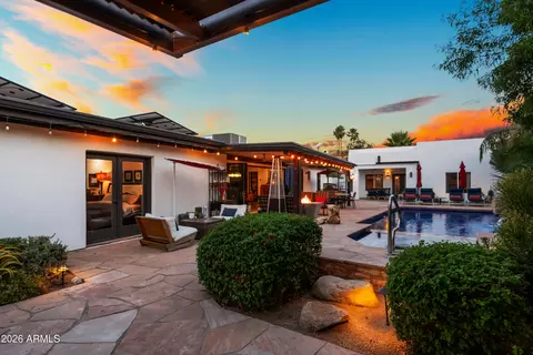 Exterior - 3501 E Cannon Dr, Phoenix, AZ 85028 photo 19 of 24