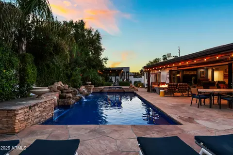 Exterior - 3501 E Cannon Dr, Phoenix, AZ 85028 photo 14 of 24