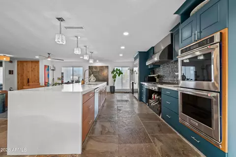 Kitchen - 3501 E Cannon Dr, Phoenix, AZ 85028 photo 2 of 6