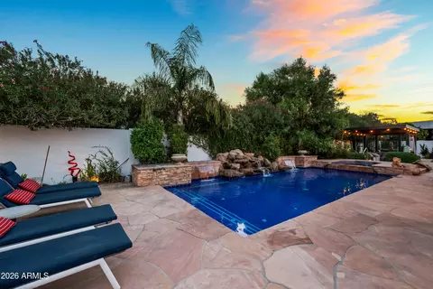 Exterior - 3501 E Cannon Dr, Phoenix, AZ 85028 photo 15 of 24