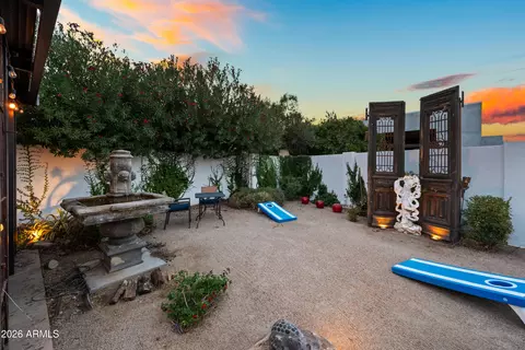 Exterior - 3501 E Cannon Dr, Phoenix, AZ 85028 photo 17 of 24