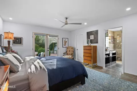 Bedroom - 3501 E Cannon Dr, Phoenix, AZ 85028 photo 3 of 9