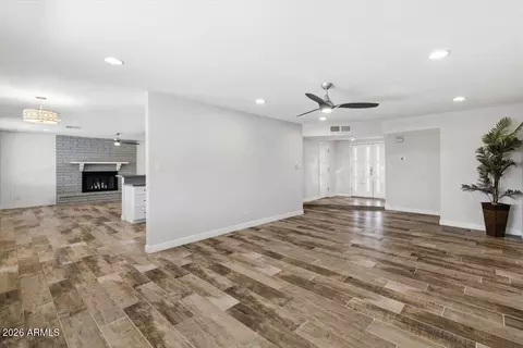 Living - 1152 E Watson Dr, Tempe, AZ 85283 photo 2 of 6