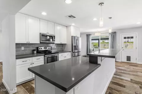 Kitchen - 1152 E Watson Dr, Tempe, AZ 85283 photo 3 of 3