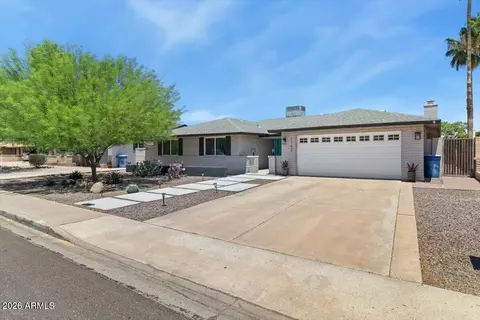 Exterior - 1152 E Watson Dr, Tempe, AZ 85283 photo 2 of 5