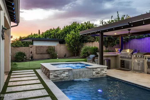 Exterior - 1732 E Gillcrest Rd, Gilbert, AZ 85298 photo 8 of 14