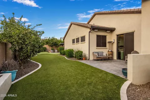 Exterior - 1732 E Gillcrest Rd, Gilbert, AZ 85298 photo 7 of 14
