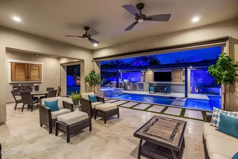 1732 E Gillcrest Rd, Gilbert, AZ 85298