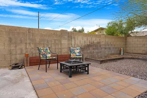 Exterior - 4327 E La Puente Ave, Phoenix, AZ 85044 photo 6 of 8