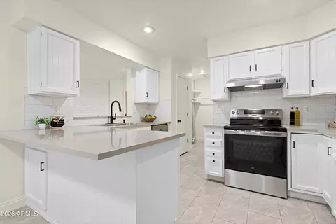 Kitchen - 4327 E La Puente Ave, Phoenix, AZ 85044 photo 5 of 5