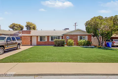 1833 N 35 St, Phoenix, AZ 85008