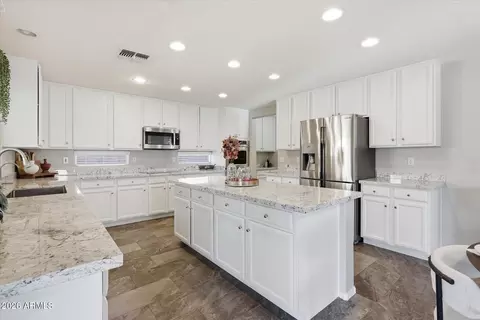 4122 E Palm Beach Dr, Chandler, AZ 85249
