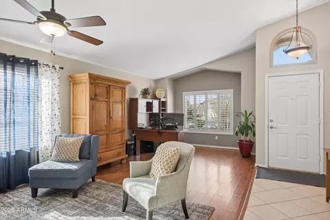701 W Baylor Ln, Gilbert, AZ 85233 photo 3