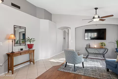 701 W Baylor Ln, Gilbert, AZ 85233 photo 4