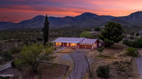 89 E Pima Dr, Bisbee, AZ 85603