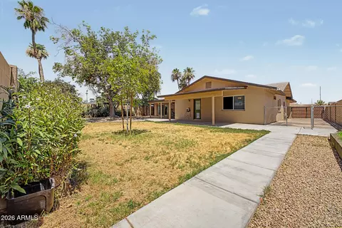2721 E Cannon Dr, Phoenix, AZ 85028 photo 24