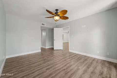 2721 E Cannon Dr, Phoenix, AZ 85028 photo 15