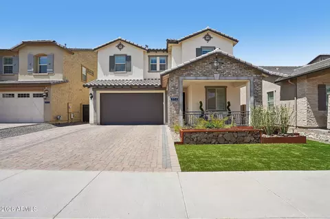 814 E Deer Creek Rd, Phoenix, AZ 85048