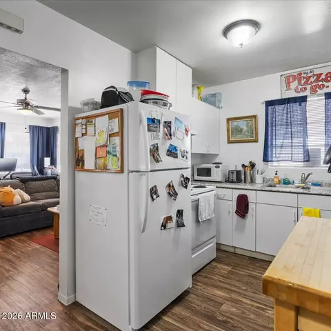 Kitchen - 449 N Drew St E, Mesa, AZ 85201 photo 2 of 2
