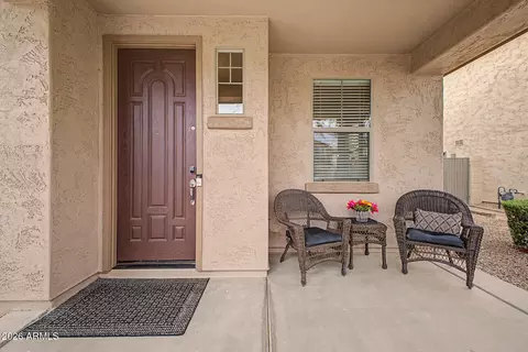 Exterior - 1076 Euclid Ave, Gilbert, AZ 85297 photo 3 of 13