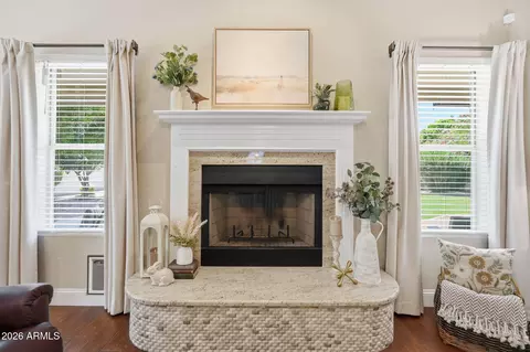 Living - 2149 E Drake Ct, Gilbert, AZ 85234 photo 2 of 4