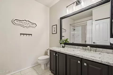 Bath - 2149 E Drake Ct, Gilbert, AZ 85234 photo 4 of 5