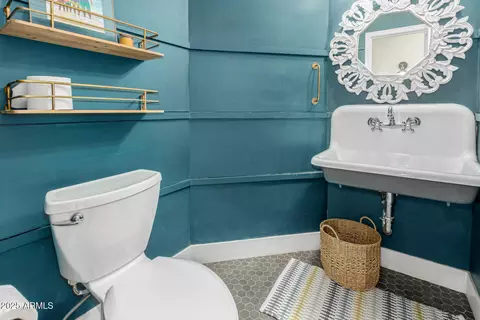 Bath - 6916 E Trailridge Cir, Mesa, AZ 85207 photo 7 of 7