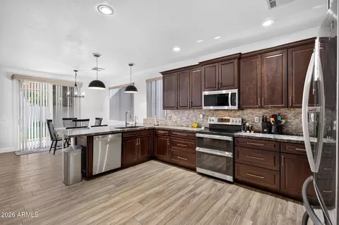 Kitchen - 7951 E Plata Ave, Mesa, AZ 85212 photo 4 of 6
