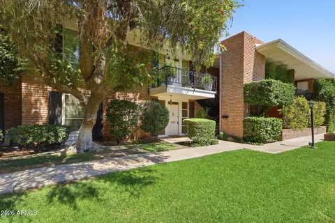 Exterior - 133 E Palm Ln #A, Phoenix, AZ 85004 photo 2 of 8