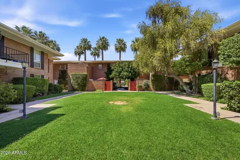 Exterior - 133 E Palm Ln #A, Phoenix, AZ 85004 photo 8 of 8