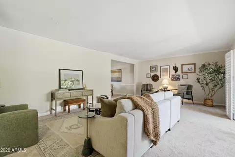 Living - 133 E Palm Ln #A, Phoenix, AZ 85004 photo 2 of 3