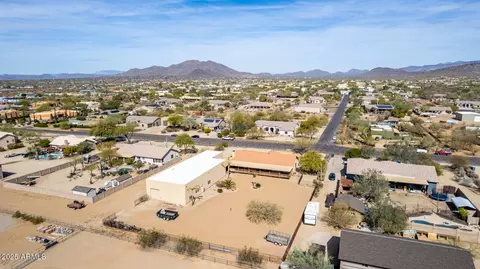 View/Area - 205 E Irvine Rd, Phoenix, AZ 85086 photo 8 of 12
