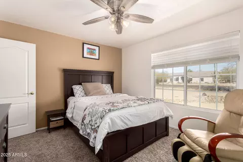Bedroom - 205 E Irvine Rd, Phoenix, AZ 85086 photo 7 of 8