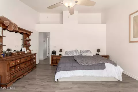 Bedroom - 205 E Irvine Rd, Phoenix, AZ 85086 photo 4 of 8
