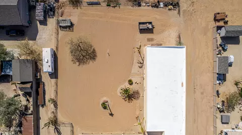 View/Area - 205 E Irvine Rd, Phoenix, AZ 85086 photo 3 of 12