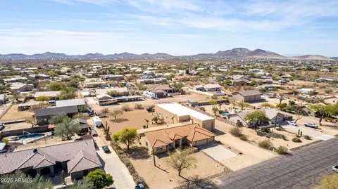 View/Area - 205 E Irvine Rd, Phoenix, AZ 85086 photo 6 of 12