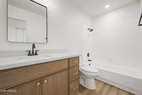 Bath - 1116 E Hackamore St, Mesa, AZ 85203 photo 3 of 3