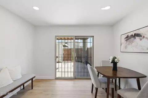 Dining - 735 E Vaughn Dr, Tempe, AZ 85283 photo 3 of 3