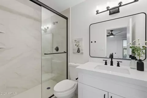Bath - 735 E Vaughn Dr, Tempe, AZ 85283 photo 1 of 2