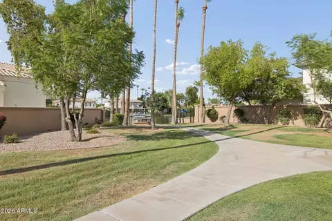 Exterior - 1911 E Clipper Ct, Gilbert, AZ 85234 photo 7 of 14