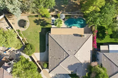 View/Area - 1561 E Saratoga Ct, Gilbert, AZ 85296 photo 1 of 7