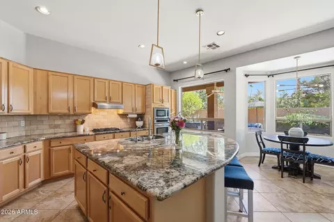 Kitchen - 1561 E Saratoga Ct, Gilbert, AZ 85296 photo 3 of 5
