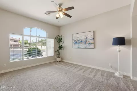 Living - 1561 E Saratoga Ct, Gilbert, AZ 85296 photo 1 of 2