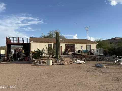 3805 W Dynamite Blvd, Phoenix, AZ 85083