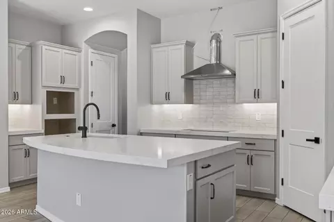 Kitchen - 4283 E Jesse St, Gilbert, AZ 85295 photo 1 of 4